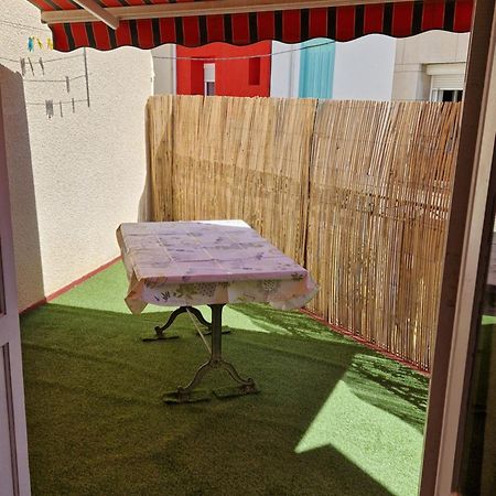 Appartement Avec Terrasse Saint Laurent De La Salanque Exteriér fotografie
