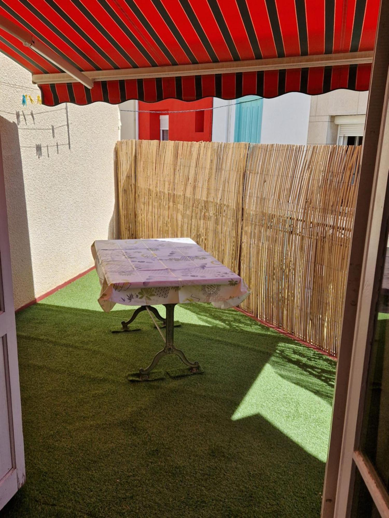 Appartement Avec Terrasse Saint Laurent De La Salanque Exteriér fotografie